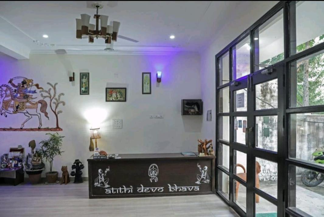 Hotel Ramayana Khajuraho Bagian luar foto